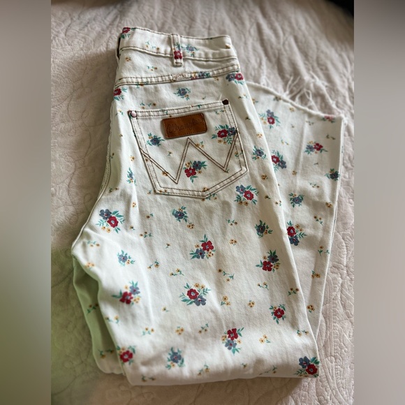 Wrangler Billabong flower print jeans - Picture 2 of 7